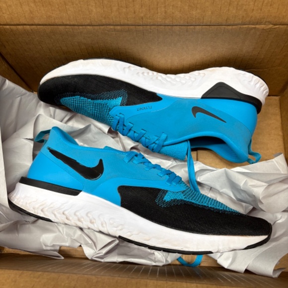 Nike Mens Odyssey React 2 Flyknit Blue Lagoon Running Shoes Sneakers Size 12 - Picture 2 of 6
